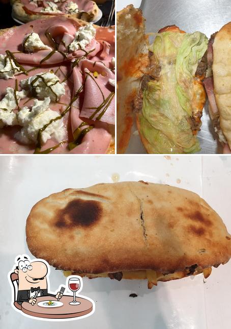 Platti al Hollywood pizzeria