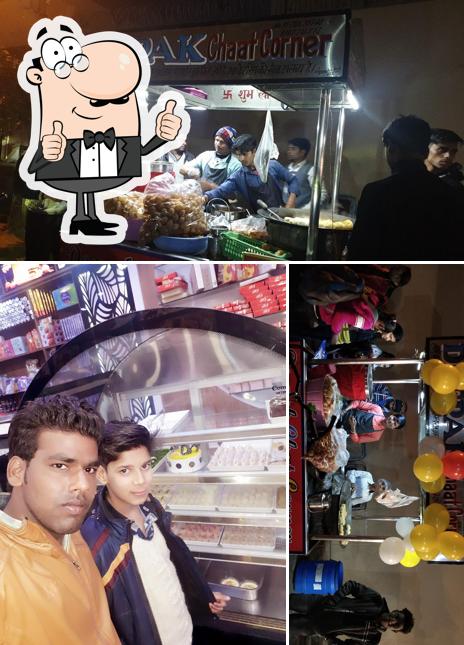 Deepak chaat corner picture