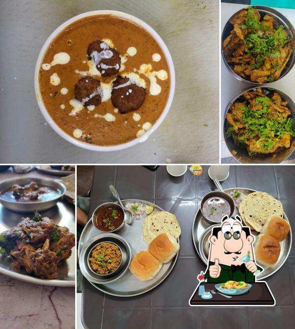 The_Eateria by Metkar's (Family Restaurant)