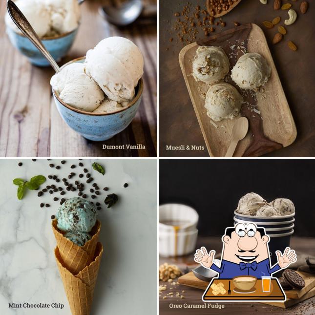 Ice cream at Dumont Creamery
