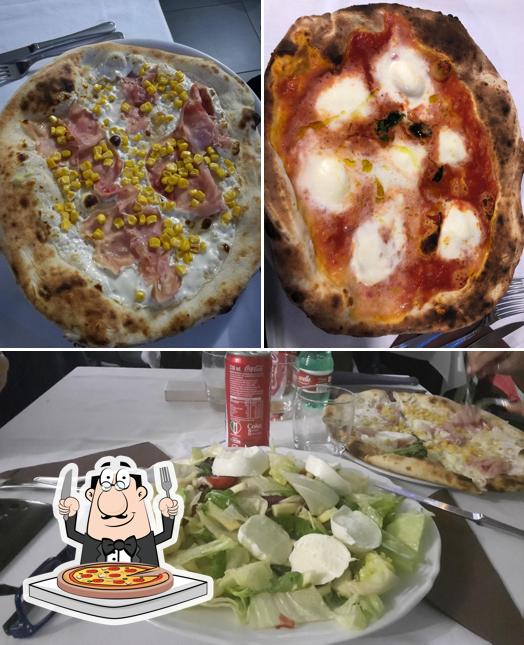 Prenditi tra le molte varianti di pizza