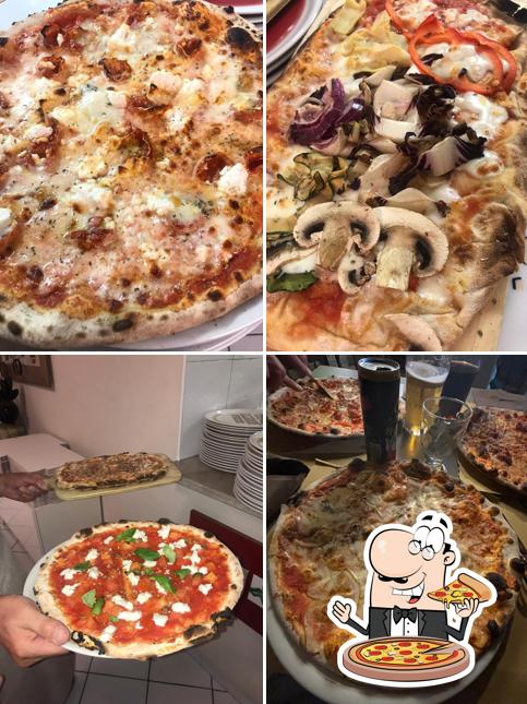 Prenditi una pizza a Pizzeria Al Pozzo