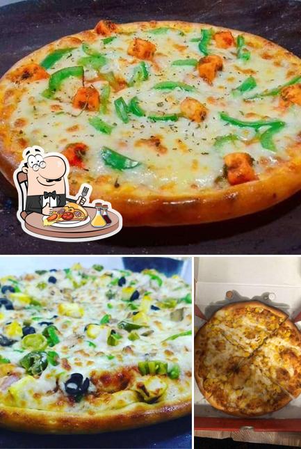 Pick pizza at Spicy Wing