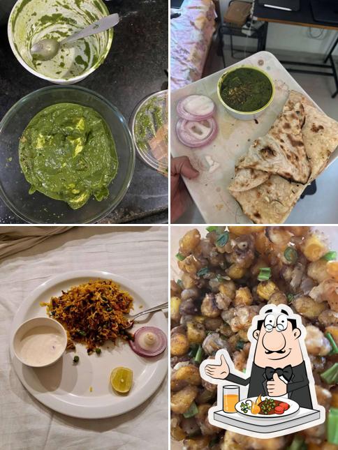 Food at VEGGIETUDE RESTAURANT TRIMURTI NAGAR