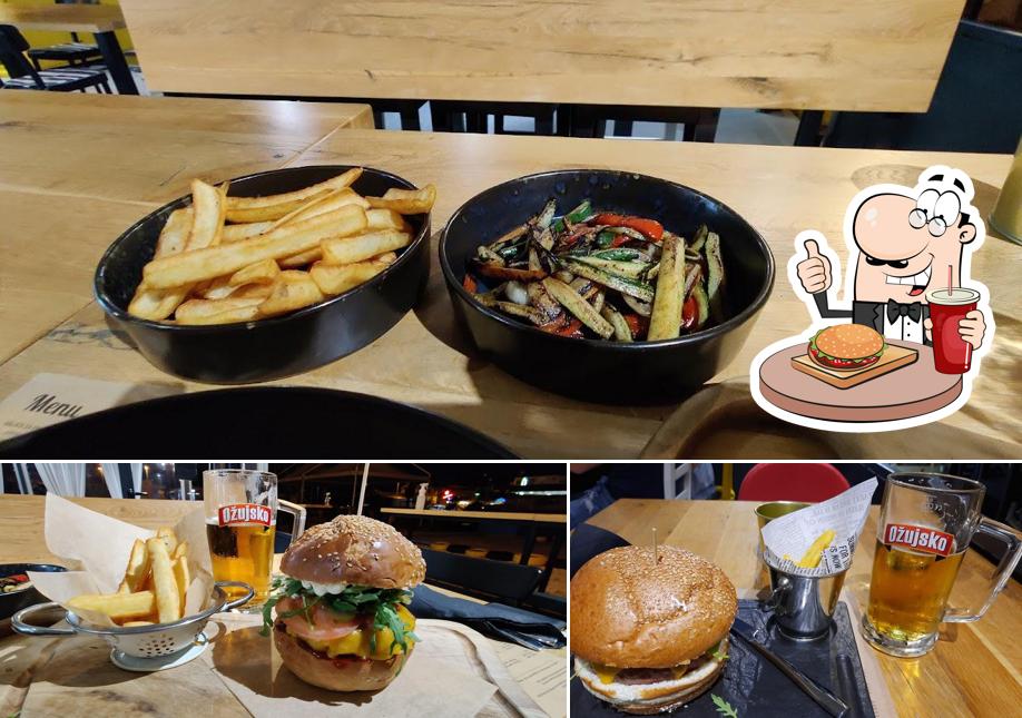 Prova un hamburger a Grill Bišteka