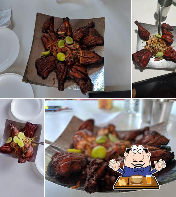 Tandoori chicken at Abhiruchi Garden Restaurant