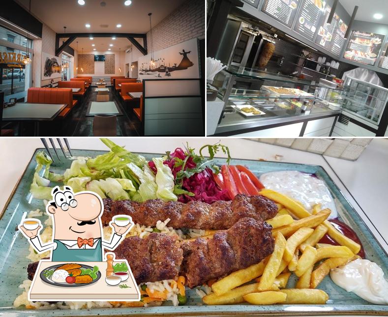 Platti al EFES RISTORANTE GRILL