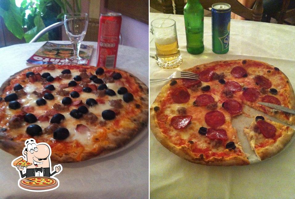Prova una pizza a Pizzeria Ristorante Rifugio