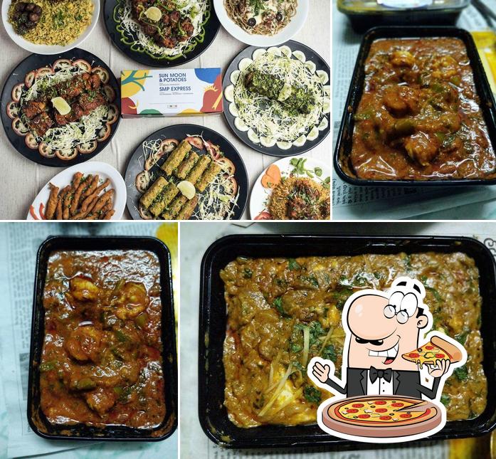 Try out pizza at SMP Express