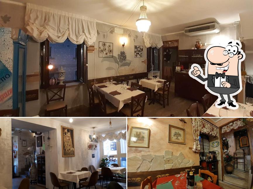 Siediti a un tavolo di Ristorante Luci