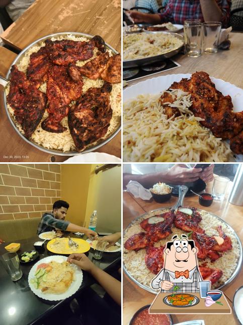 Chicken wings at Dhawq Mandi