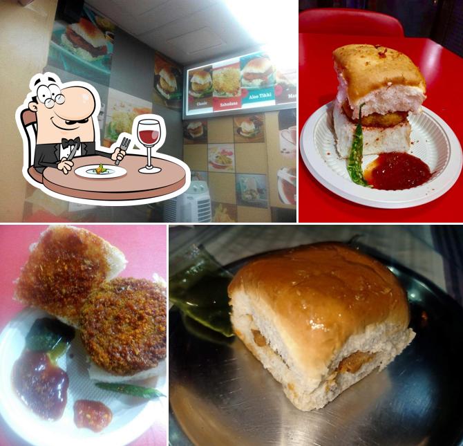 Food at Singhs Vada Pav