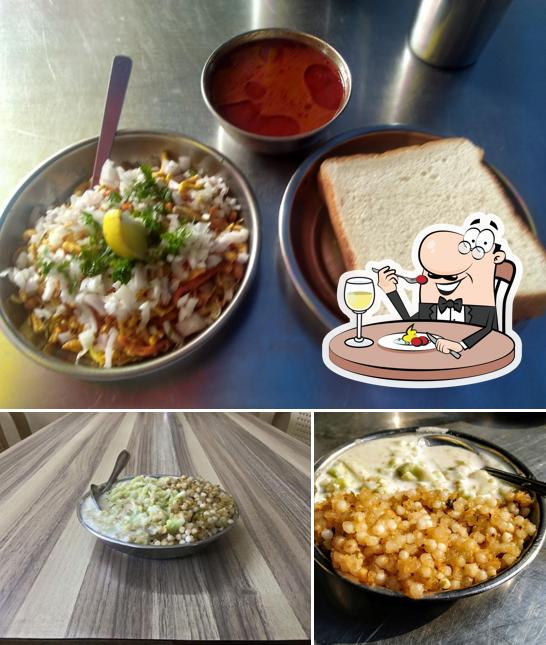 Fried rice and risotto at Appa Karve Nagar