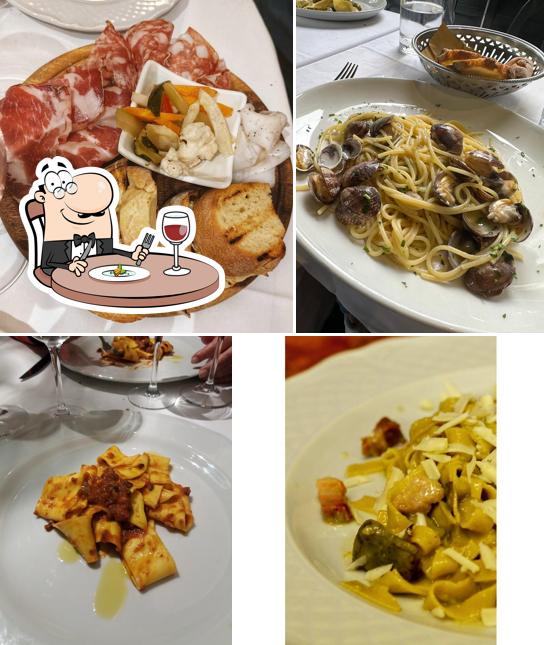 Platti al Ristorante Alba D'oro