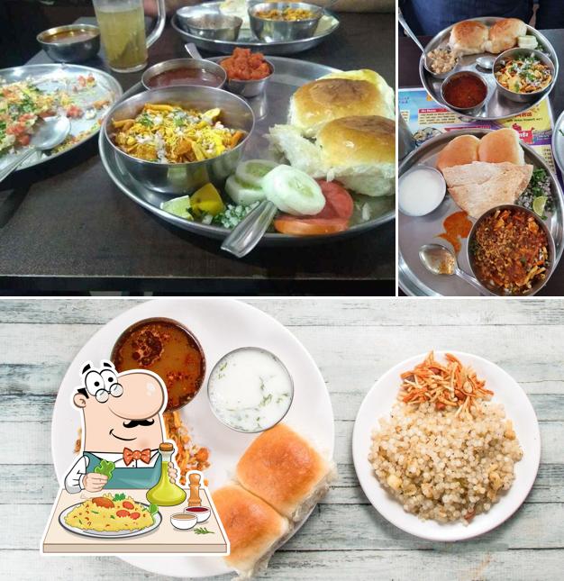Food at Natkhat Misal