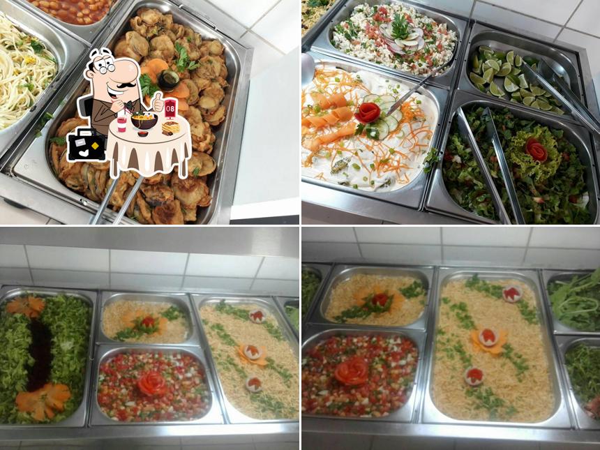 Comida em Restaurante 2 Irmaos