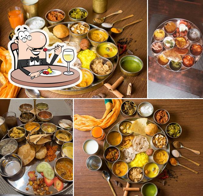 Ghoomar Traditional Thali Restaurants - Raja Bazaar