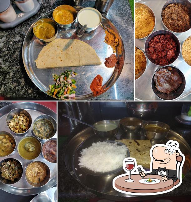 Food at Panchasiddhi Rottimane