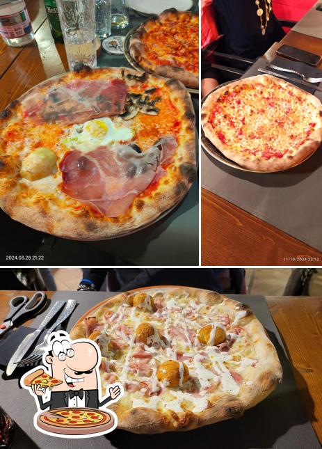 Ordina una pizza a Pizzeria Casa Pi
