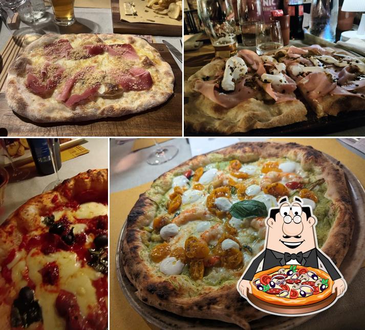 Scegli una pizza a Le Mura Tropea