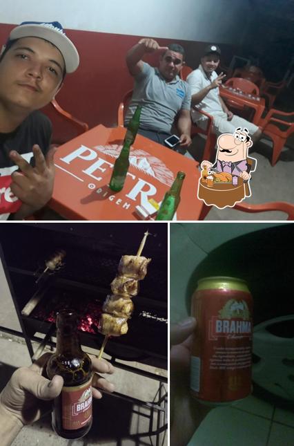 Espetinho Do Ruan serve uma gama de cervejas