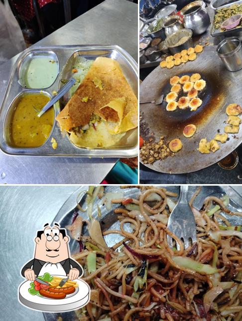 Food at Kaamta Chat Bhandar