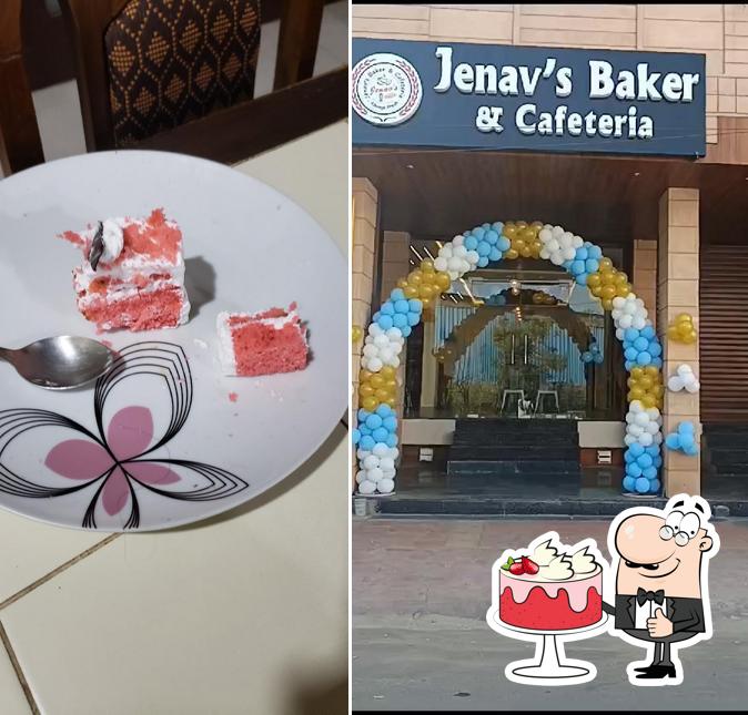Red velvet cake at Jenav's Baker & Cafeteria
