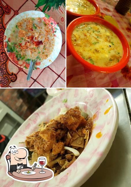 Food at Nakhuda Nasta Centre