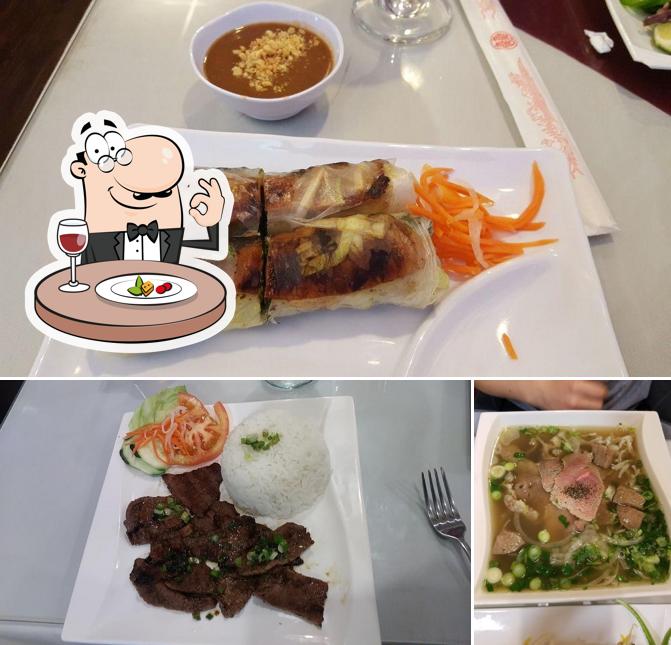 vPho, Newark - Restaurant menu, prices and reviews