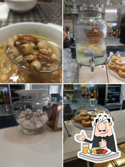 Platti al Caffè Piazza Venti