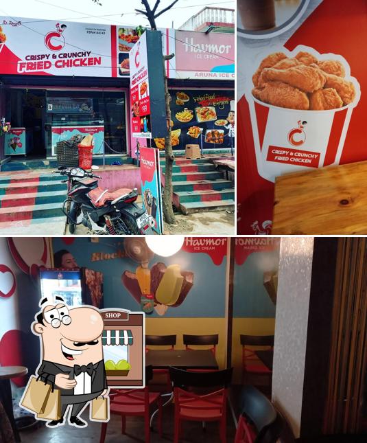 The exterior of CRISPY & CRUNCHY fried chicken