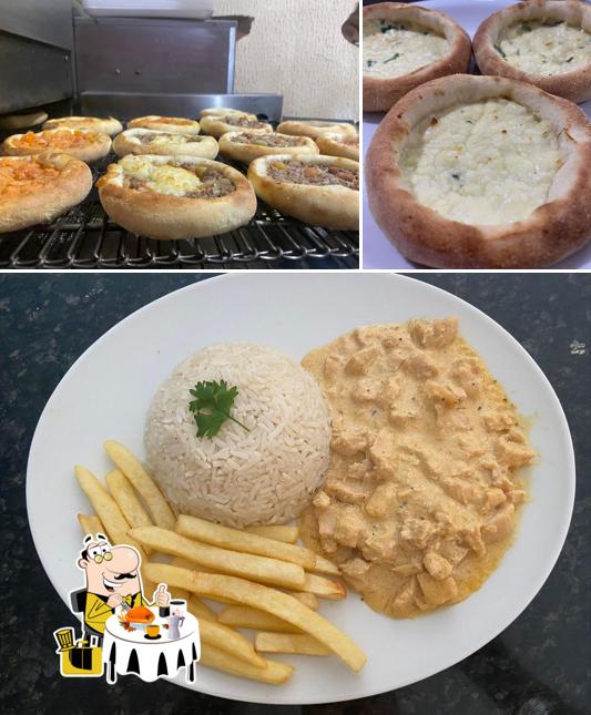 Comida em Esfiharia Surubim