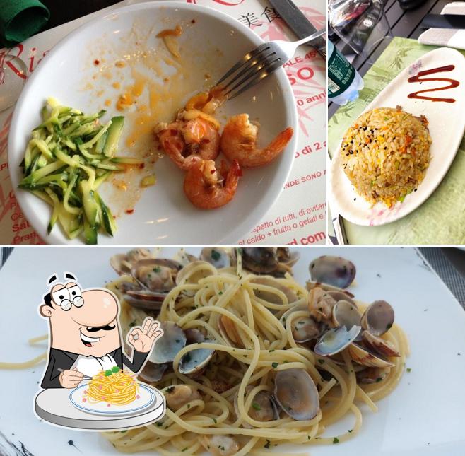 Spaghetti alla carbonara al Royal -wok & grill
