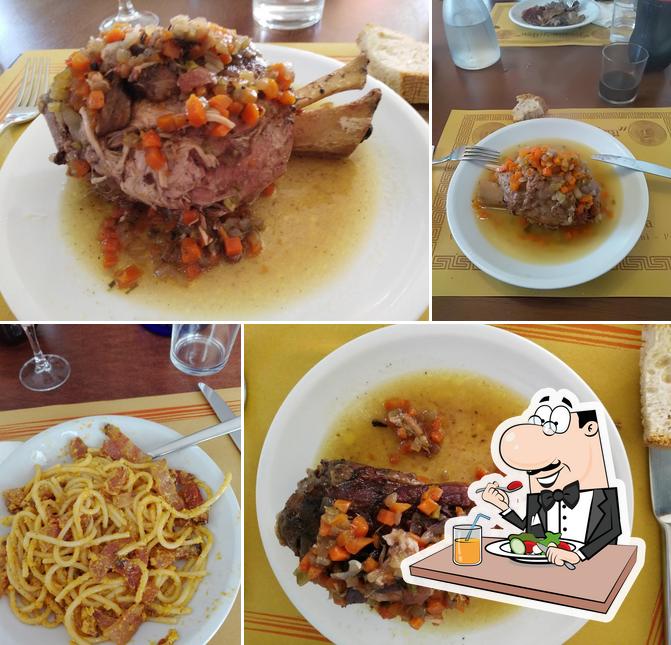Cibo al Trattoria Romana "Roma 'ntica"