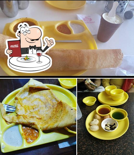 Food at Shiva Tourist Dhaba - Mama Yadav