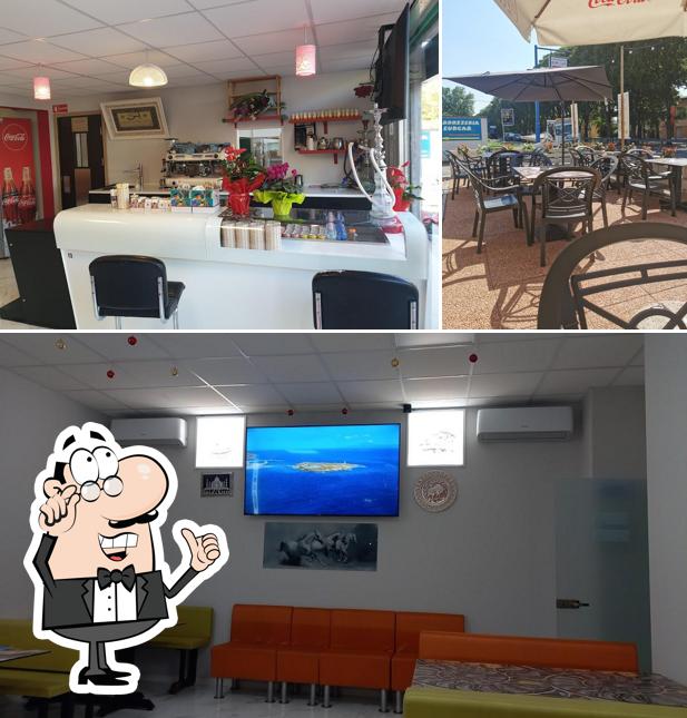 Gli interni di Ajwa Restaurant Bar Pizzeria & Kebab