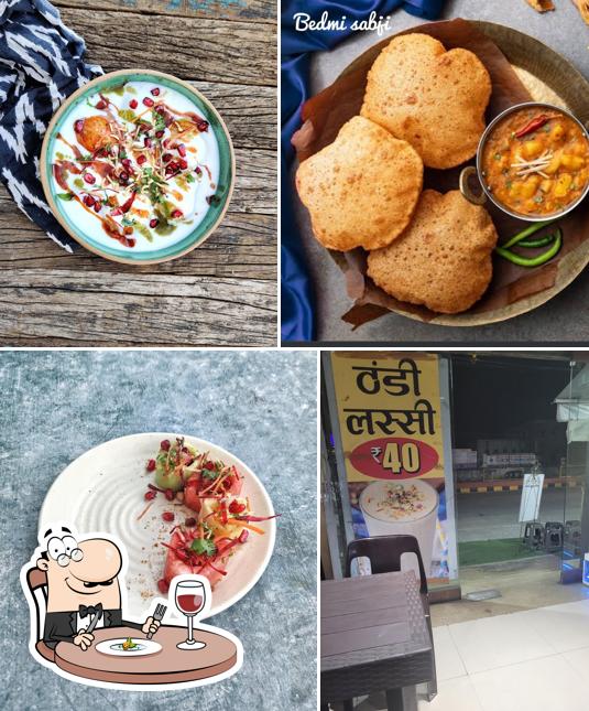 Food at Chaat pacwan