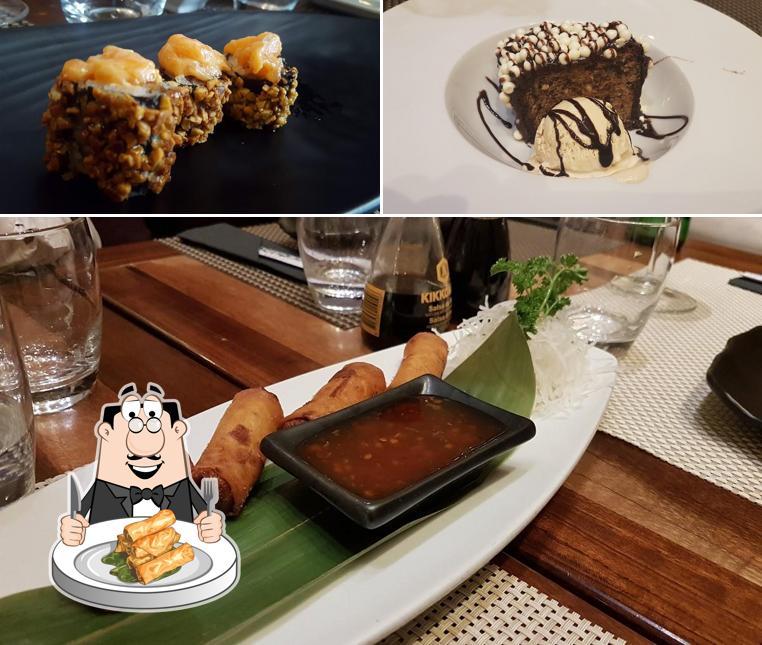 Involtini primavera al Hachi Ristorante Giapponese