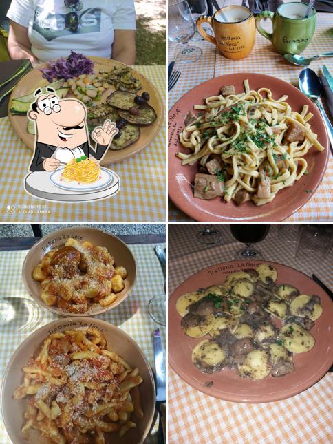 Spaghetti alla carbonara al Trattoria "la Noce"