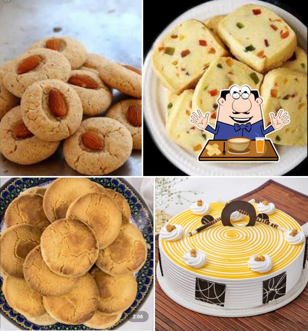 Meals at Asif Bakery ಆಸೀಫ್ ಬೇಕರಿ