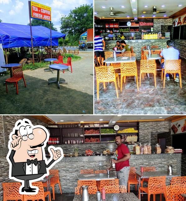 The interior of Happy Cool Zone