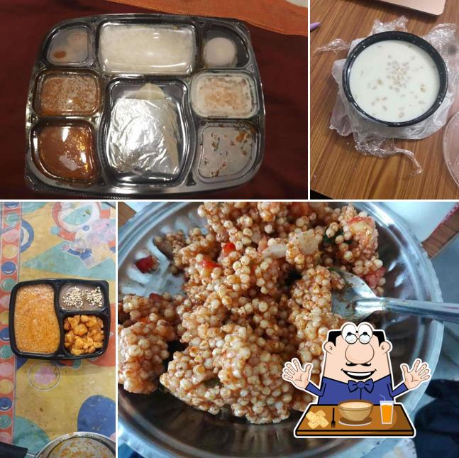 Clam chowder at Shri Satyaguru Food Box