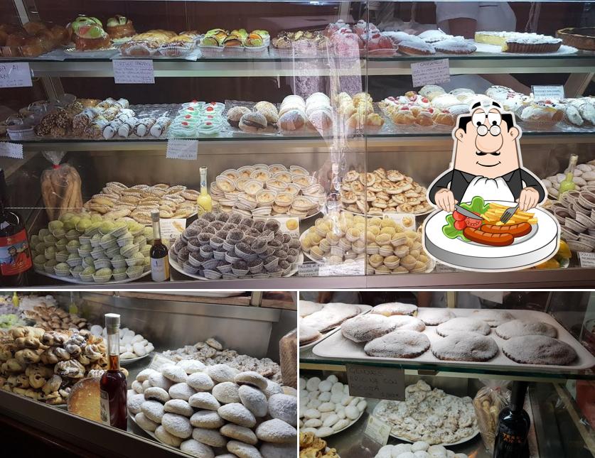 Platti al Antica Pasticceria del Convento