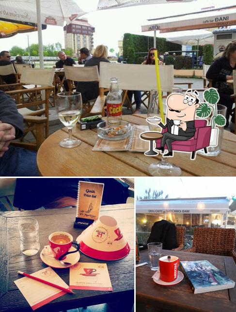 Gli interni di Cafe bar El Maritimo