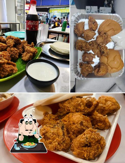 Food at MADHEENA BROAST (MADHEENA FRIED CHICKEN )