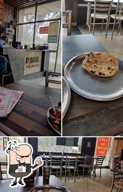 The interior of Pal Dhaba