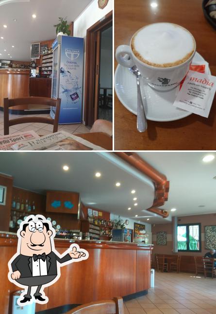 La interni e cibo del ristorante