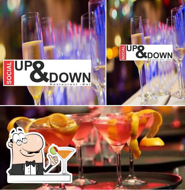 Goditi un drink dal menu