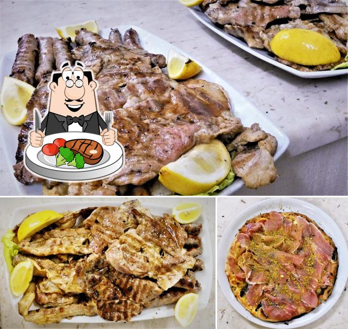 C'è un'ampia gamma di piatti per gli amanti della carne