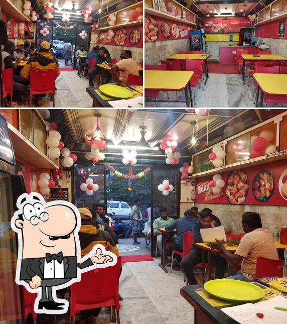 The interior of Sizzlly Chicken